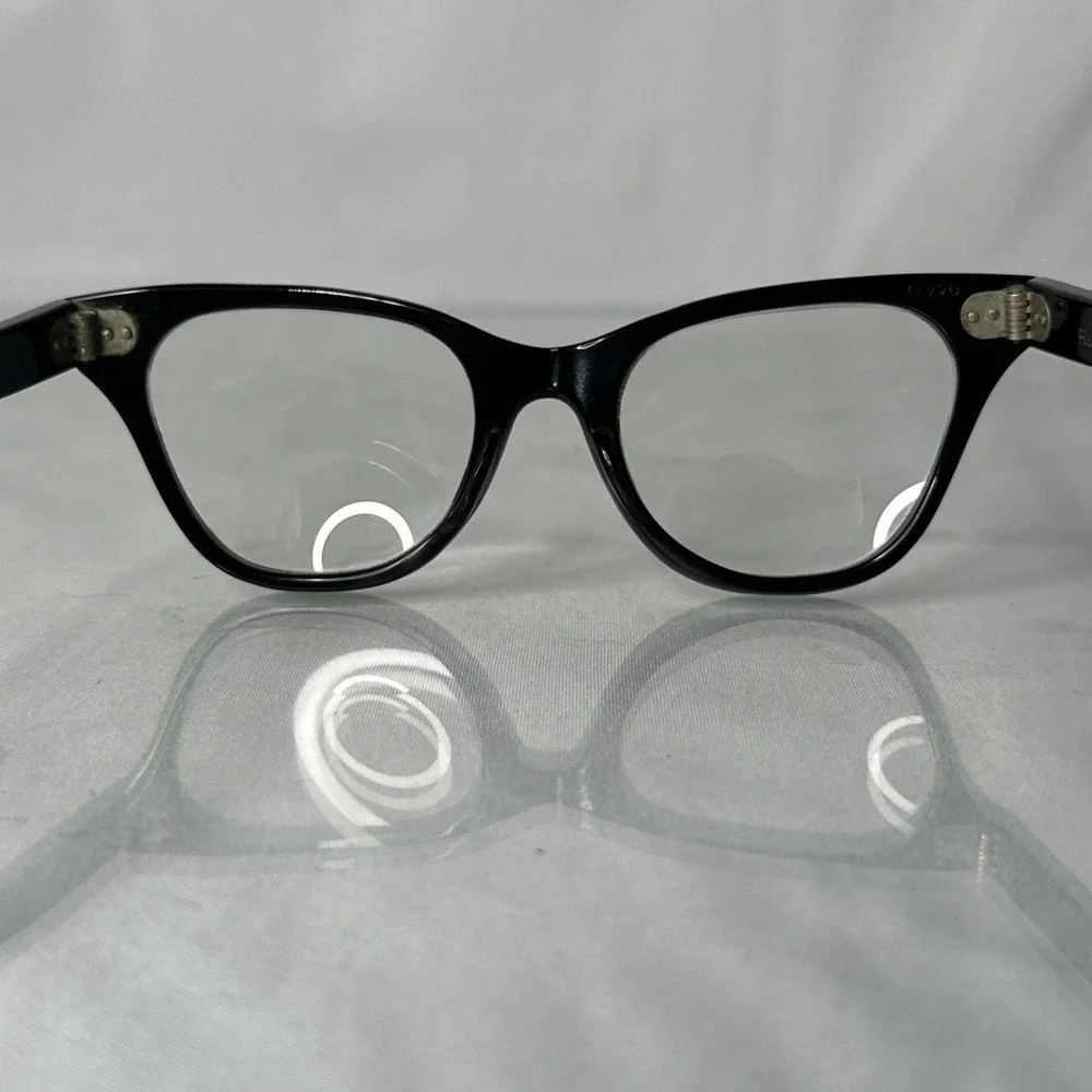 L. Evard vintage 1960s